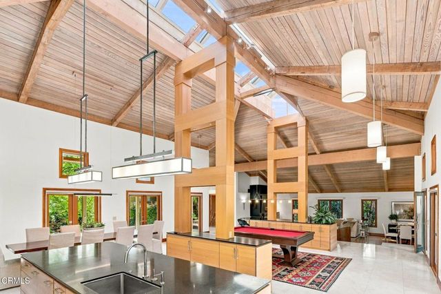 1476 Pathfinder Avenue, Westlake Village, CA 91362