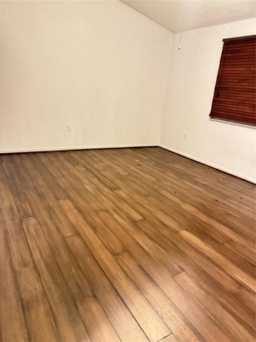 10843 NW 8th Street 10843, Pembroke Pines, FL 33026