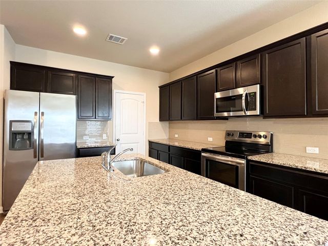 104 Lassy CV, Georgetown, TX 78626