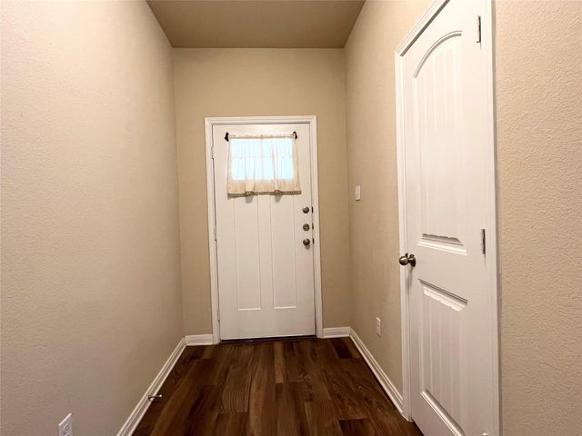 104 Lassy CV, Georgetown, TX 78626