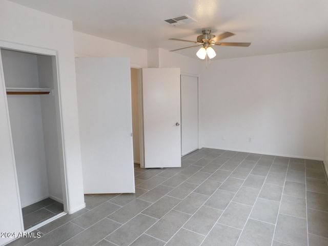2874 W Muriel Drive, Phoenix, AZ 85053
