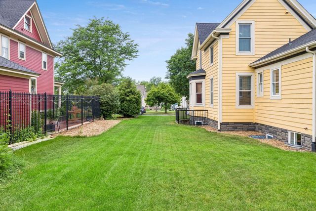 1308 6th Street, Hudson, WI 54016