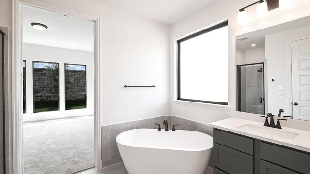 175 High Rock PASS, Kyle, TX 78640