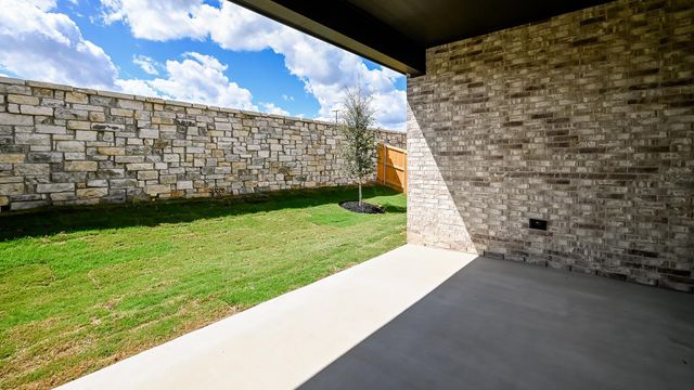 175 High Rock PASS, Kyle, TX 78640