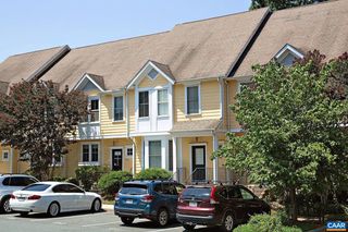 113 MELBOURNE PRK #D, Charlottesville, VA 22901