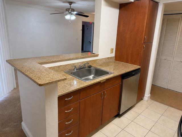11574 WESTWOOD BOULEVARD 1126, Orlando, FL 32821