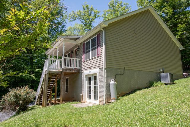 189 VIEW DR, Front Royal, VA 22630