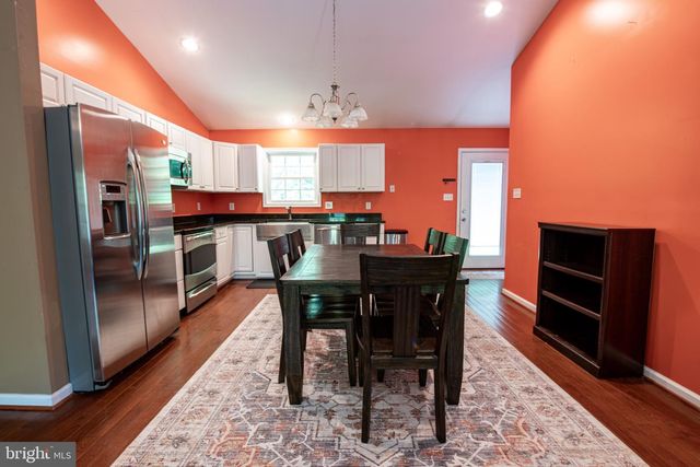 189 VIEW DR, Front Royal, VA 22630