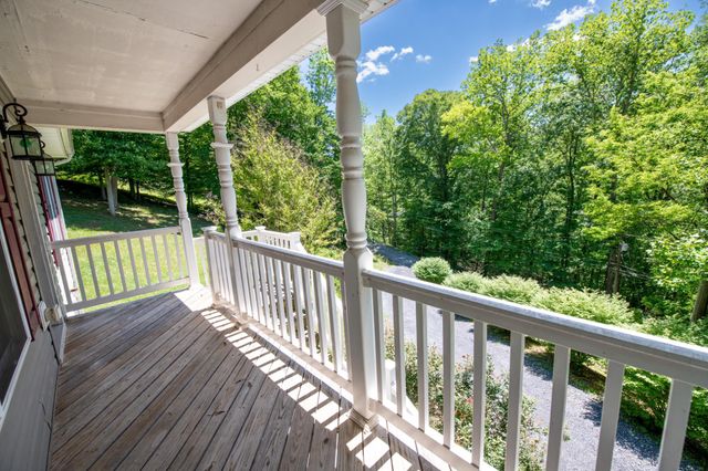 189 VIEW DR, Front Royal, VA 22630