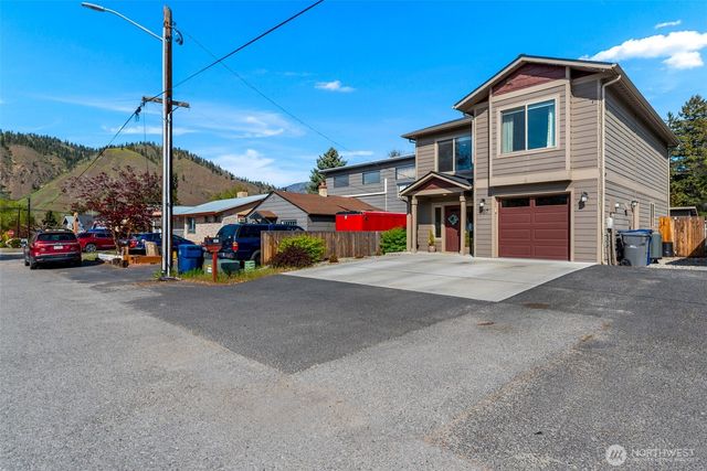 307 Chapel Street, Cashmere, WA 98815