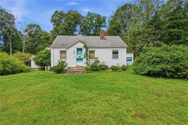 1639 South County Trail, East Greenwich, RI 02818