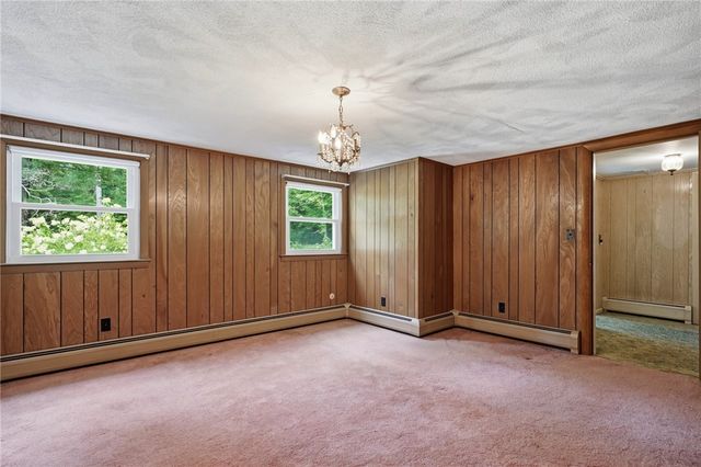 1639 South County Trail, East Greenwich, RI 02818