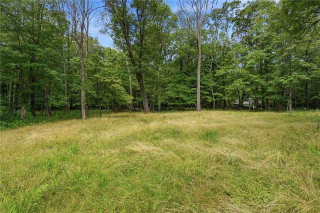 1639 South County Trail, East Greenwich, RI 02818