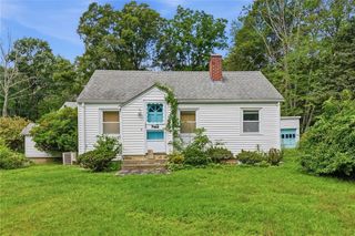 1639 South County Trail, East Greenwich, RI 02818