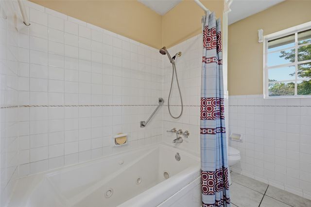 1712 Oakhill Drive, Sherman, TX 75092
