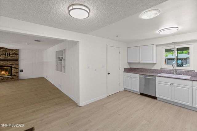 2513 Silver Sage Drive, Carson City, NV 89701