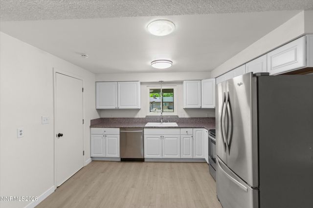 2513 Silver Sage Drive, Carson City, NV 89701