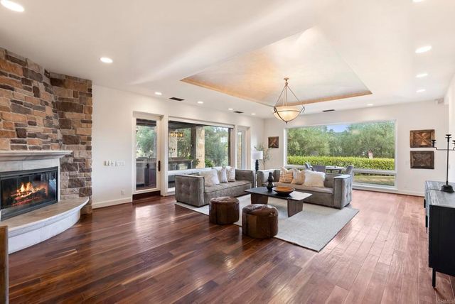 5202 San Elijo Ave, Rancho Santa Fe, CA 92067