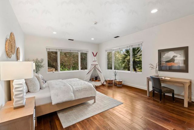 5202 San Elijo Ave, Rancho Santa Fe, CA 92067