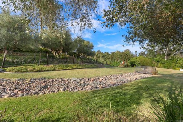 5202 San Elijo Ave, Rancho Santa Fe, CA 92067