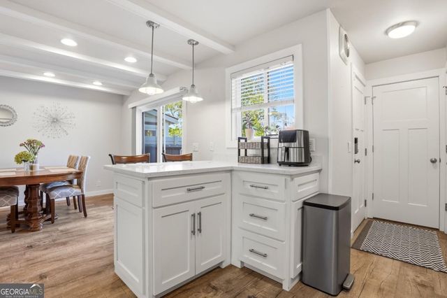 805 Mallery Street B, St. Simons, GA 31522