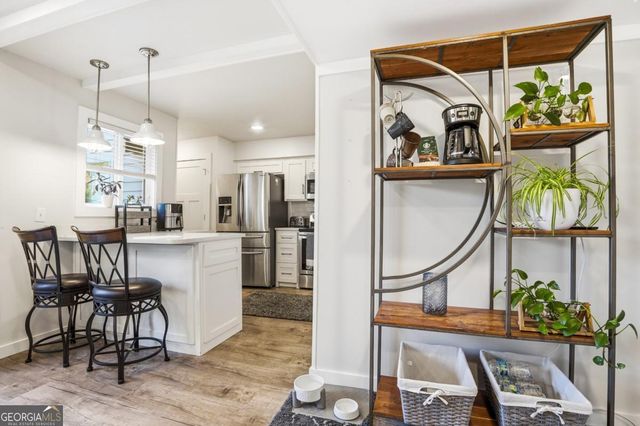 805 Mallery Street B, St. Simons, GA 31522