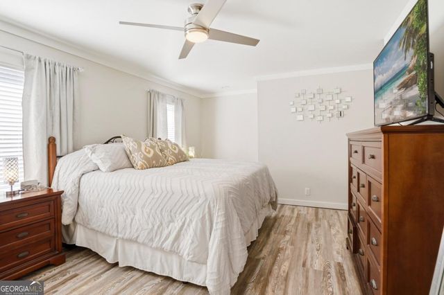 805 Mallery Street B, St. Simons, GA 31522