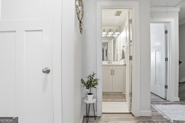 805 Mallery Street B, St. Simons, GA 31522