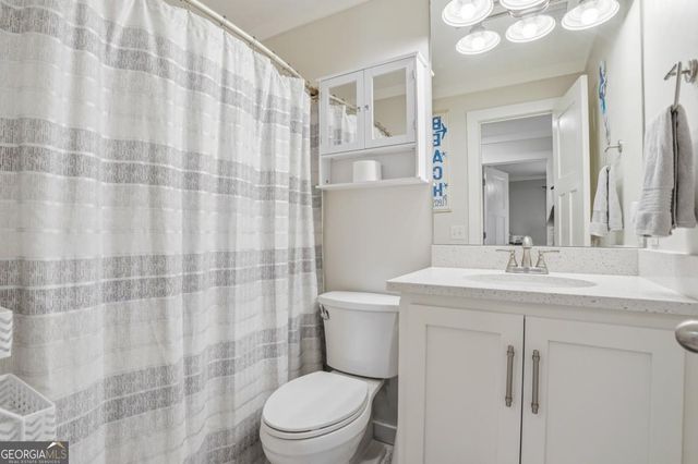 805 Mallery Street B, St. Simons, GA 31522