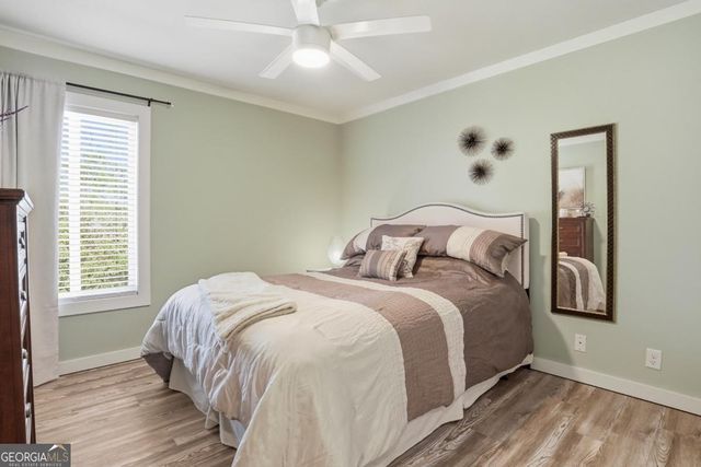 805 Mallery Street B, St. Simons, GA 31522