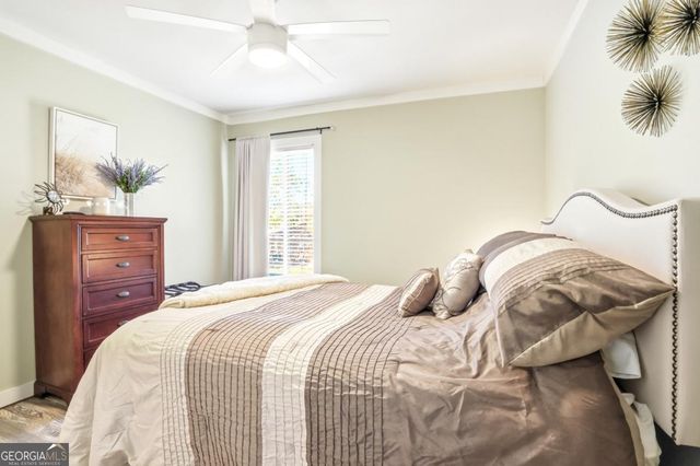 805 Mallery Street B, St. Simons, GA 31522