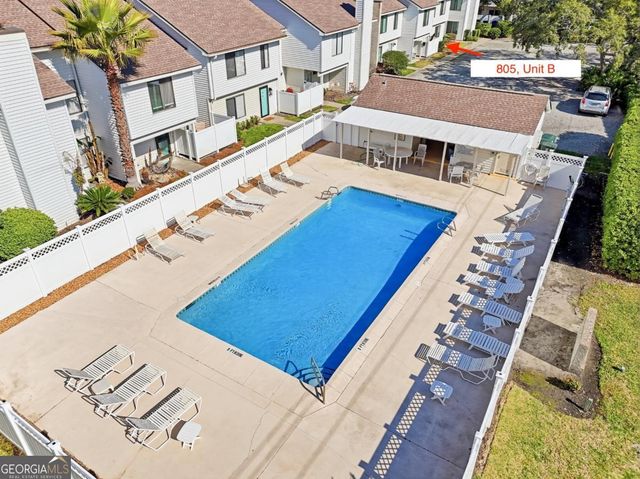 805 Mallery Street B, St. Simons, GA 31522