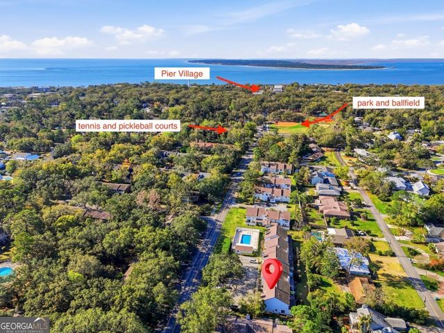 805 Mallery Street B, St. Simons, GA 31522