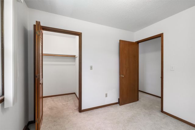 2904 Caulder Avenue, Des Moines, IA 50321