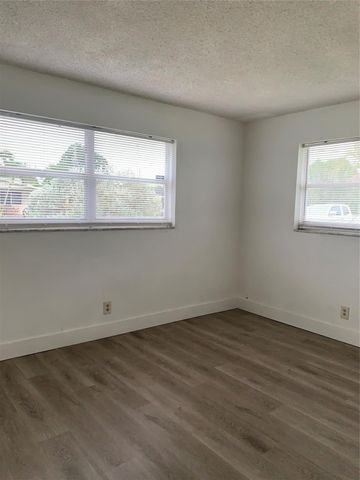 4241 NW 27th Street, Lauderhill, FL 33313