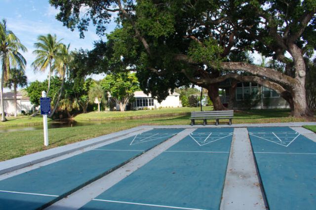 2555 Pga Boulevard 42, Palm Beach Gardens, FL 33410