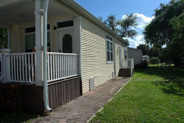 2555 Pga Boulevard 42, Palm Beach Gardens, FL 33410