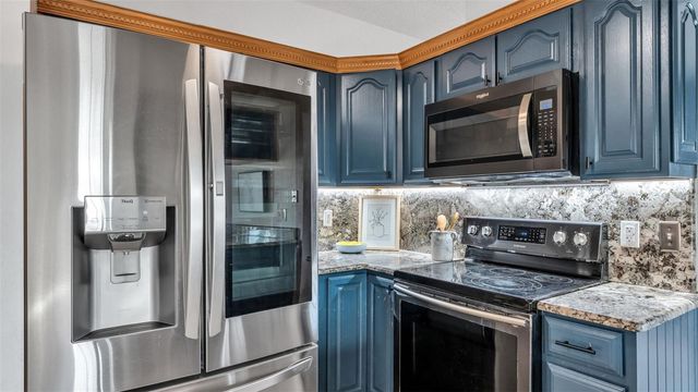 7719 LANDSDOWNE LANE, New Port Richey, FL 34654