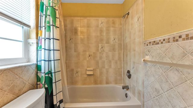 7719 LANDSDOWNE LANE, New Port Richey, FL 34654