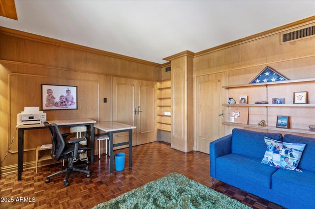 2201 N CENTRAL Avenue 8-C, Phoenix, AZ 85004