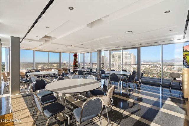 2201 N CENTRAL Avenue 8-C, Phoenix, AZ 85004