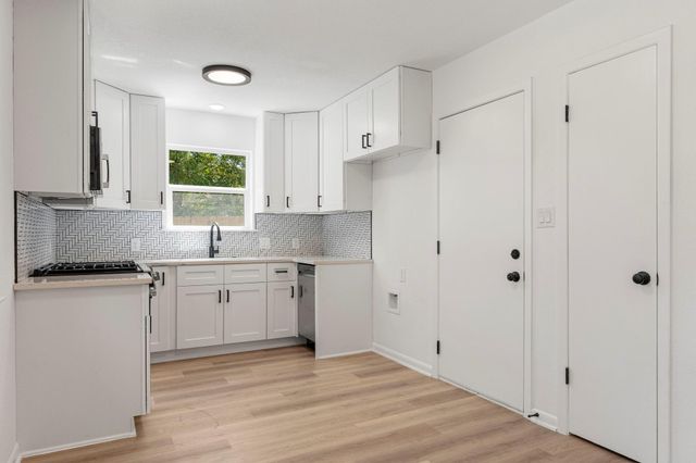 1001 W 17th ST, Georgetown, TX 78626