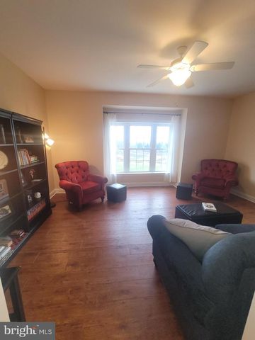 415 FAIRMONT DR, Chester Springs, PA 19425