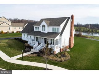 415 FAIRMONT DR, Chester Springs, PA 19425