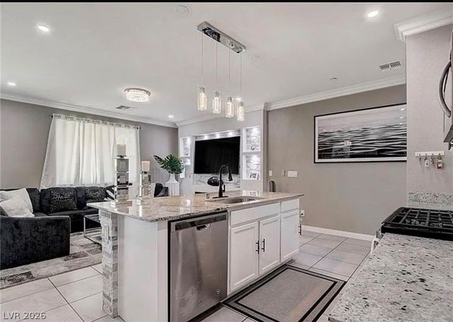 1637 East Harvest Pecan Court, Las Vegas, NV 89108