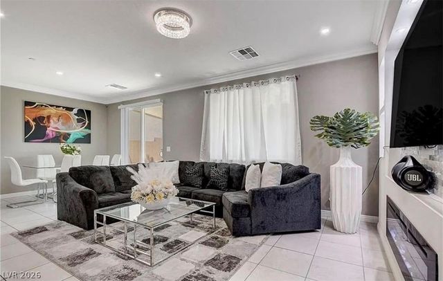 1637 East Harvest Pecan Court, Las Vegas, NV 89108