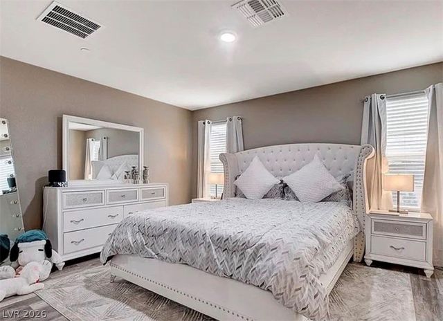 1637 East Harvest Pecan Court, Las Vegas, NV 89108