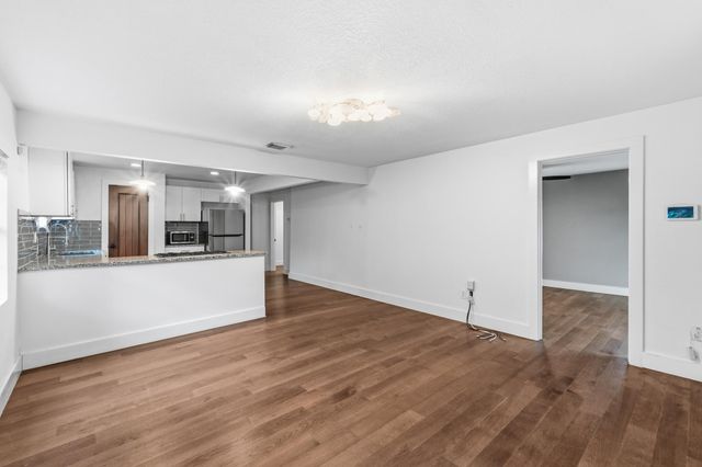1137 Nickols Ave, Austin, TX 78721