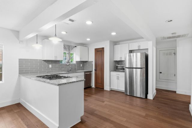 1137 Nickols Ave, Austin, TX 78721