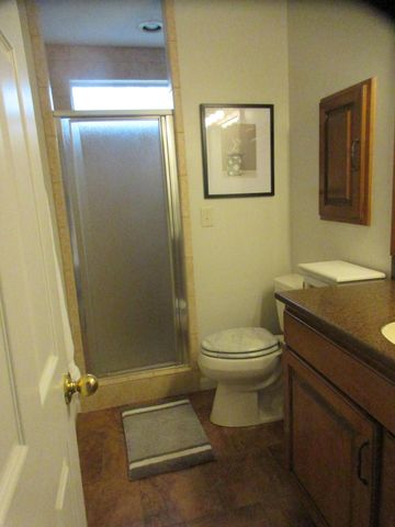 1076 Hampshire Place, Florence, KY 41042